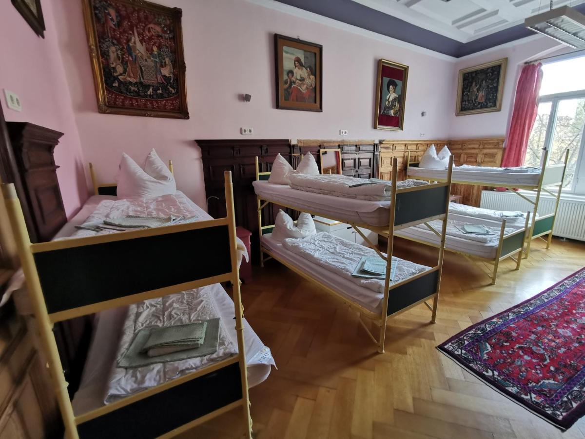 Hummel Hostel - Historische Stadtvilla Mit Garten Weimar  Eksteriør bilde
