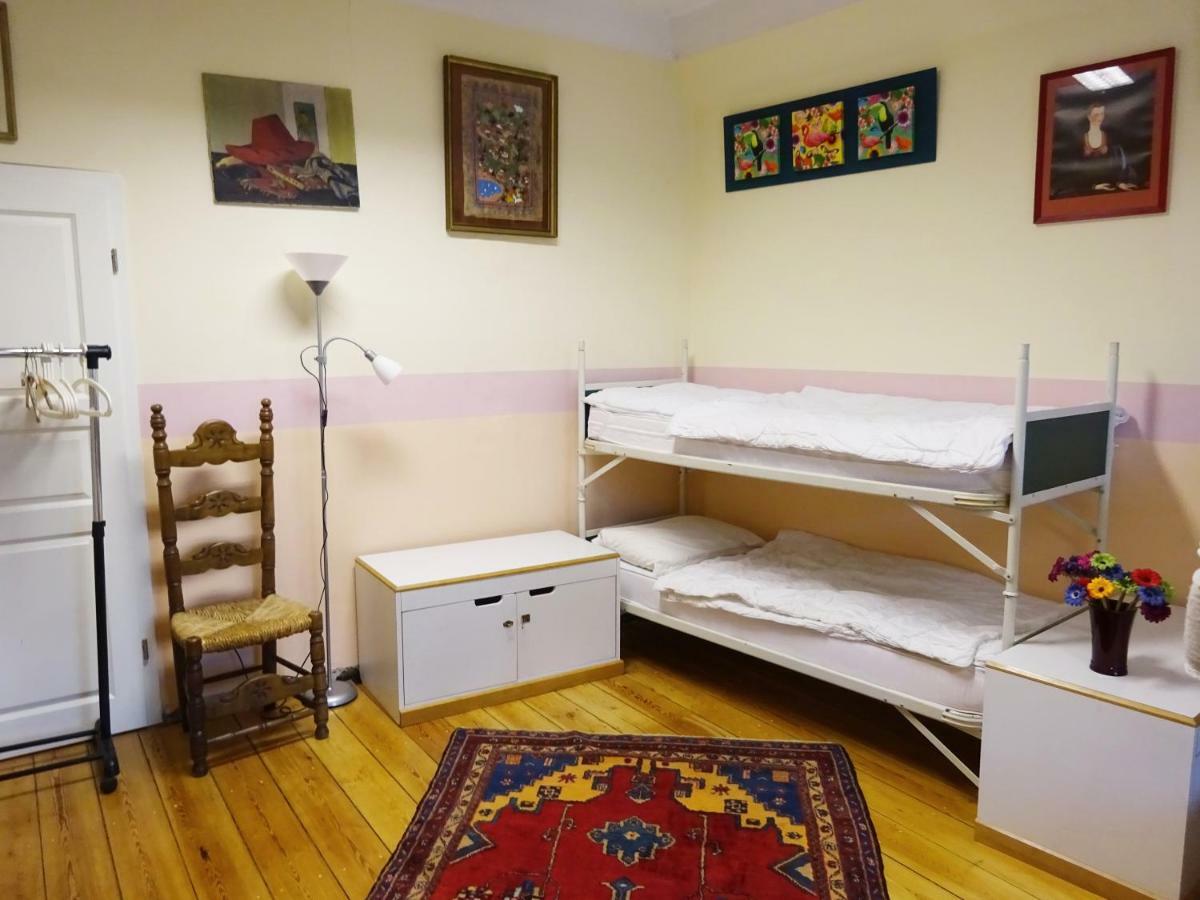 Hummel Hostel - Historische Stadtvilla Mit Garten Weimar  Eksteriør bilde