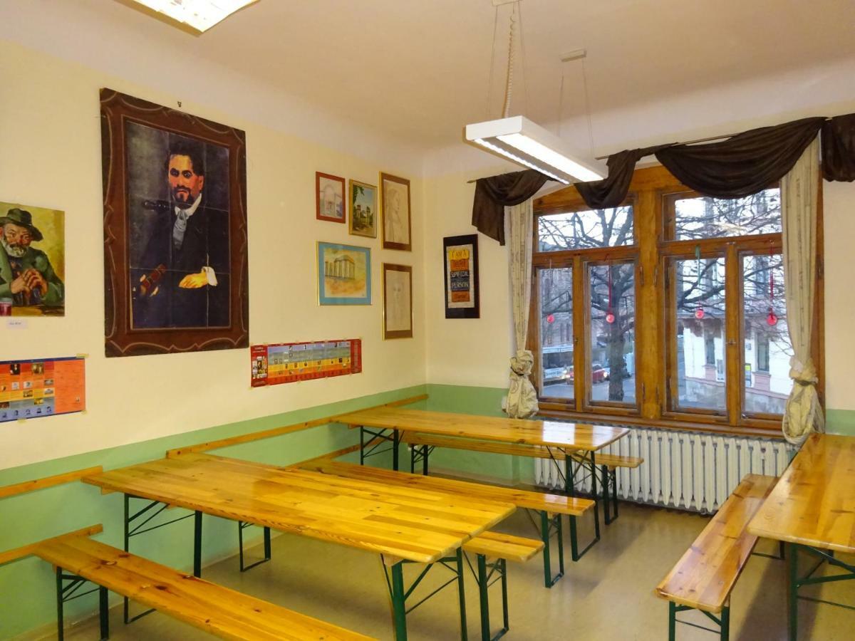 Hummel Hostel - Historische Stadtvilla Mit Garten Weimar  Eksteriør bilde