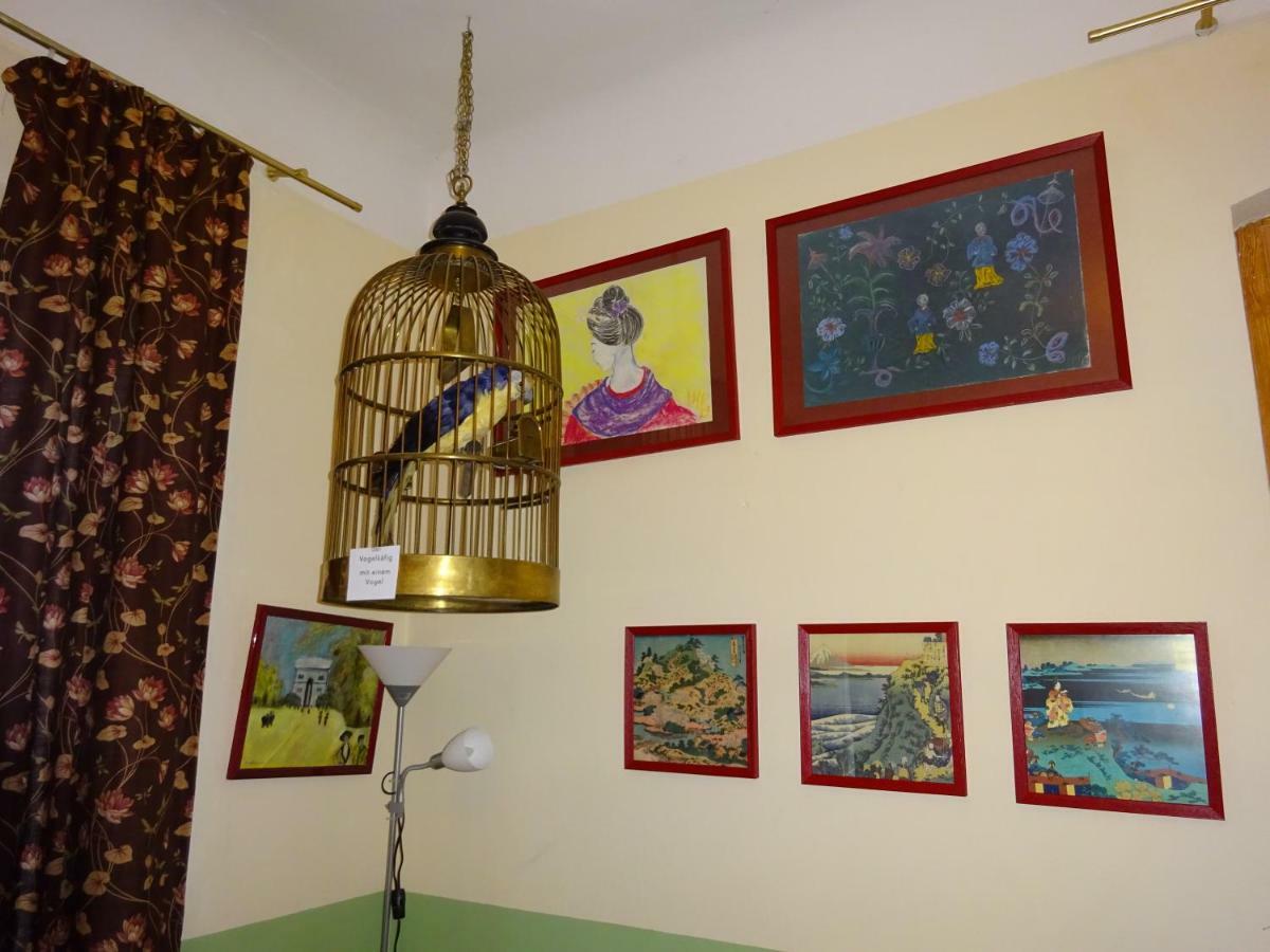 Hummel Hostel - Historische Stadtvilla Mit Garten Weimar  Eksteriør bilde